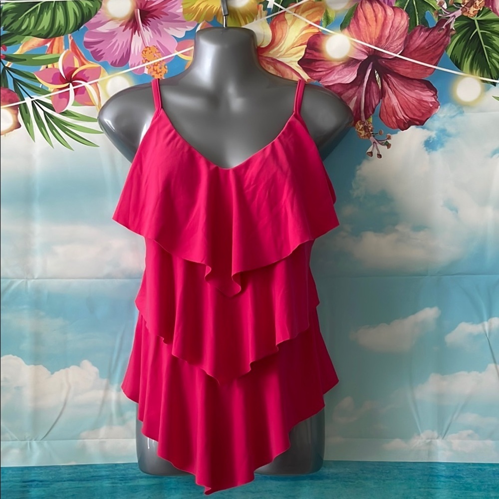 NWOT Magicsuit Top